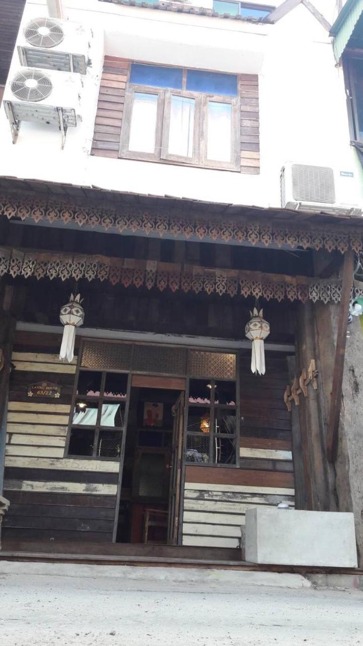@Lanna House (Adults Only) Vandrehjem Chiang Mai Eksteriør billede
